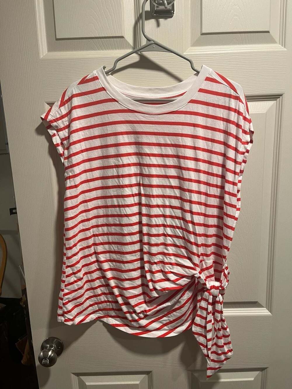 Old Navy Red and White Striped Side-Tie Knot Hem T-Shirt Size 2X